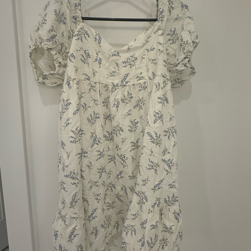 H&M/Divided Cream and Blue Floral Dress